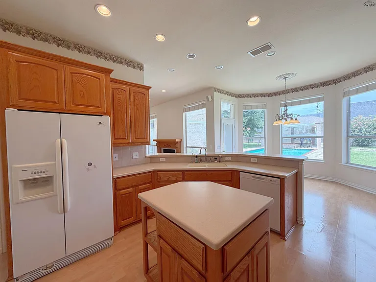 4506 Hollow Ridge Dr — Photo 8