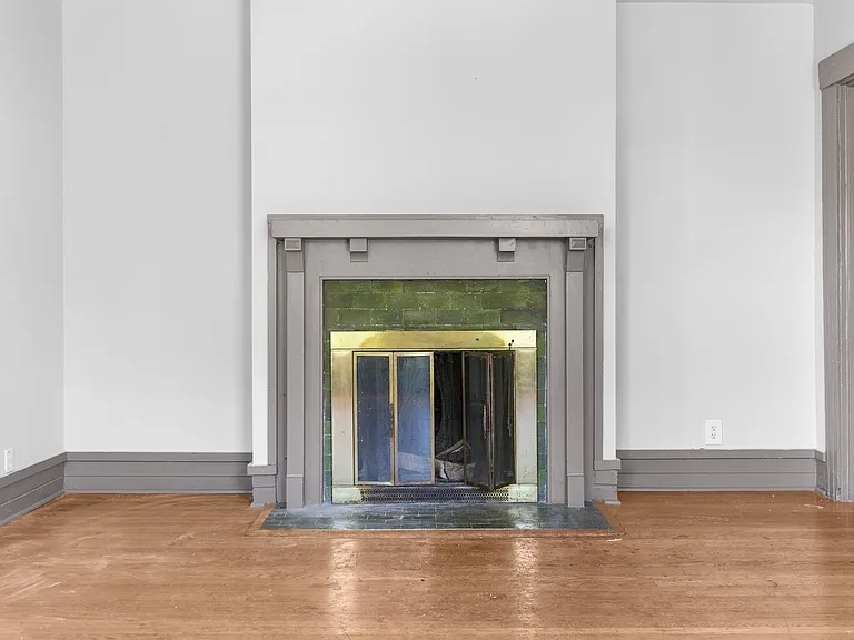 Fleetwood Apartments — Photo 4