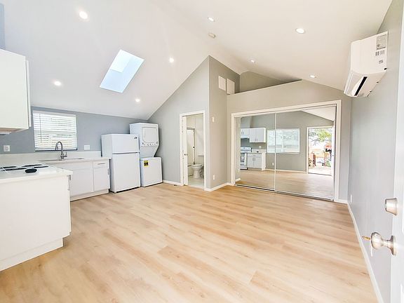 3rd image of 4525 W 64th St