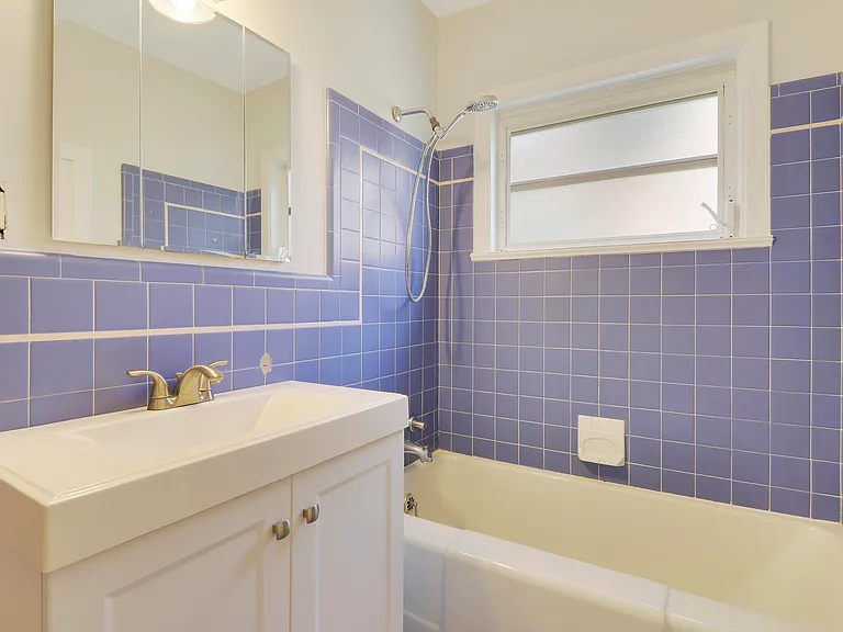 412 N K St — Photo 18