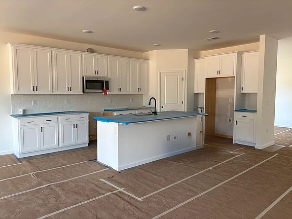 106 Moonflower Lane, Homesite 266 Interior Image 6