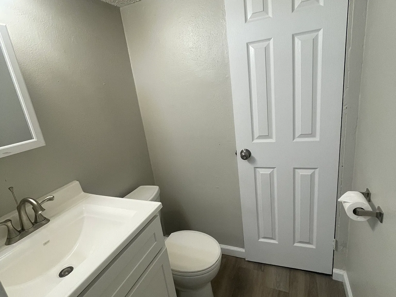 2 bed, 1.5 bath, 900 sqft, $925 — Photo 3