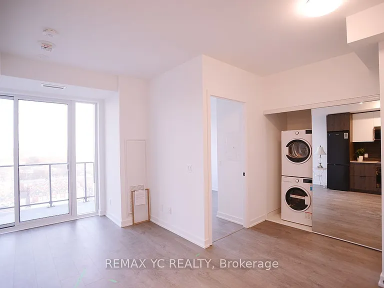 5 Defries St #1601 — Photo 4
