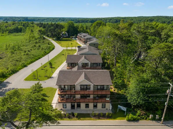4 Overlook Drive #2, Old Orchard Beach, ME 04064
