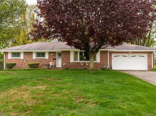 704 Highland Park Dr, Akron, OH