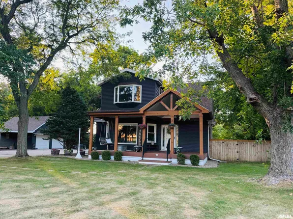 305 W Lakeland Rd, Morton, IL 61550