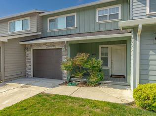 4749 Hathaway Dr, Medford, OR