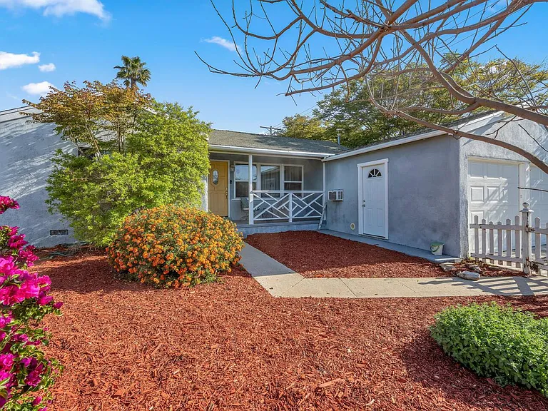12703 Hatteras St — Photo 12