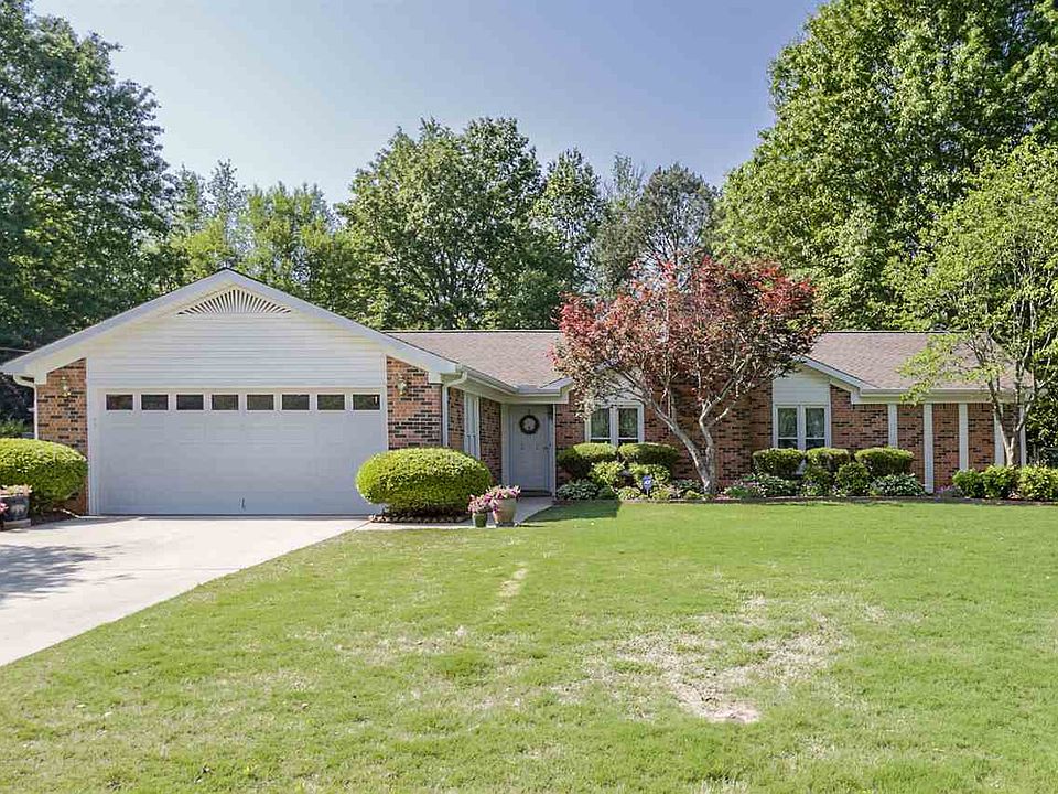 1st image of 212 Collins Ln