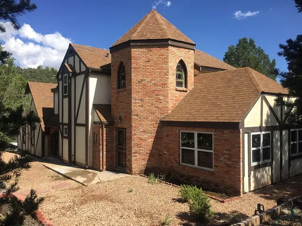 1 Casa Loma Rd, Cedar Crest, NM 87008