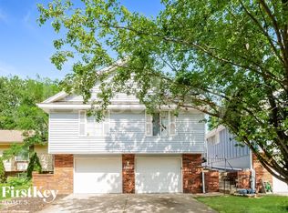 2906 NW 3rd Ter, Blue Springs, MO 64014