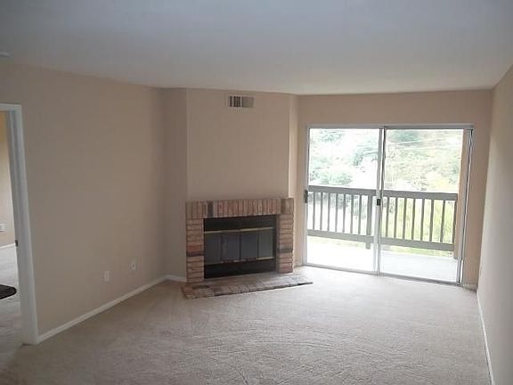 5th image of 7160 Shoreline Dr Unit 4207