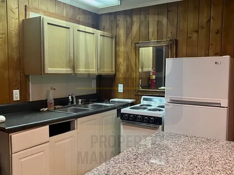 3203 Ledgewood Ave — Photo 21