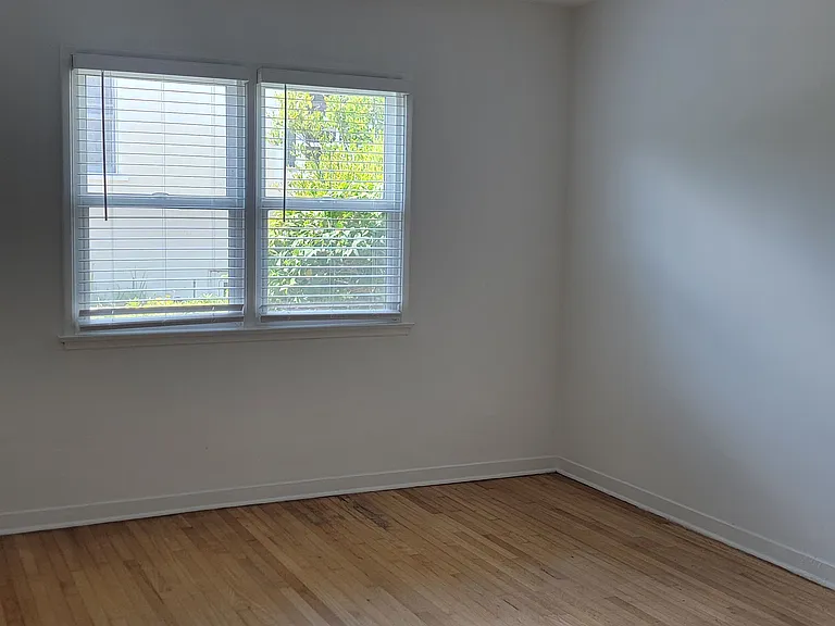 921 15th St #5A — Photo 7