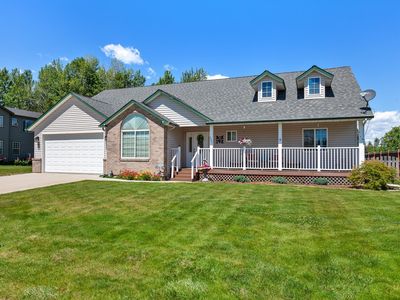 347 Upper Humbird Dr, Sandpoint, ID, 83864