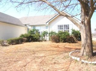 306 Cobblestone Rd, Auburn, GA 30011