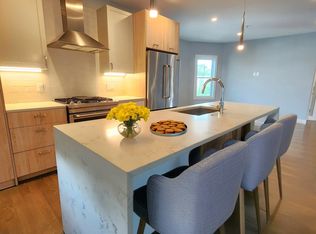 84 Romsey St, Dorchester, MA 02125