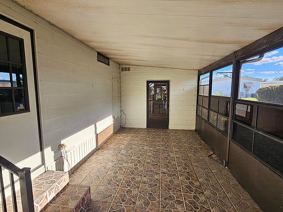 4th image of 6978 SE Delegate Street