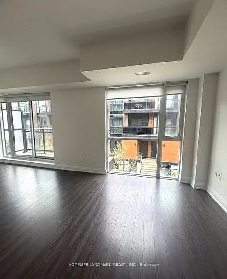 26 Coles Ave #403 — Photo 2