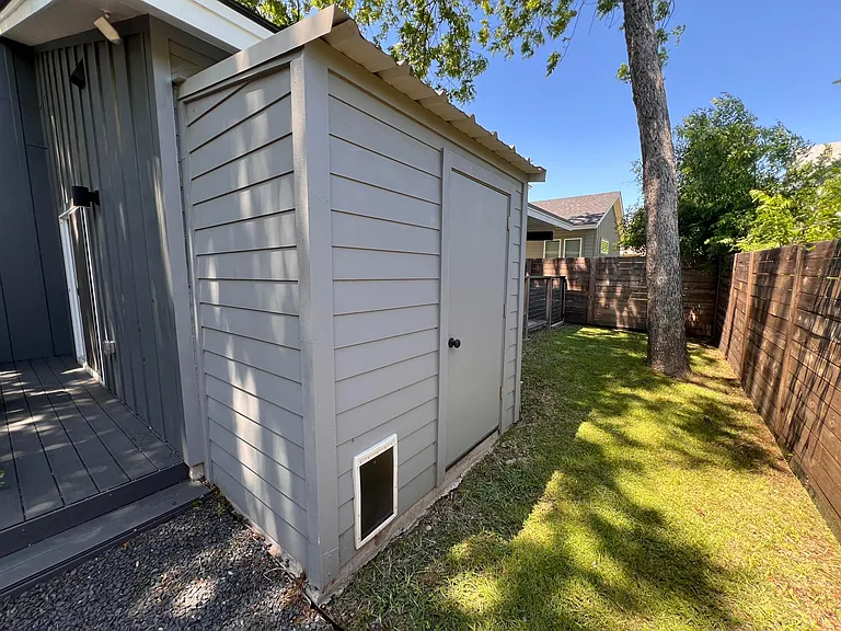 902 Taulbee Ln — Photo 21