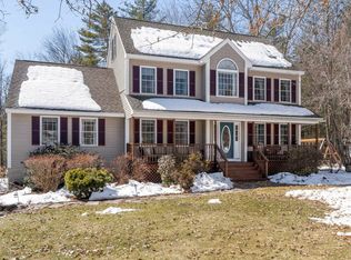 16 Bayberry Rd, Chester, NH 03036
