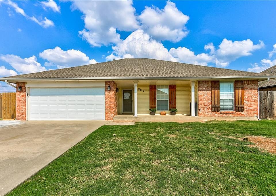 1st image of 2112 Sunrise Dr