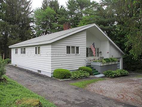 164 Lakeway Drive 002