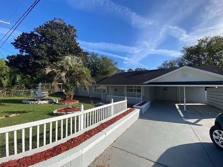 2818 Palmdale St — Photo 4