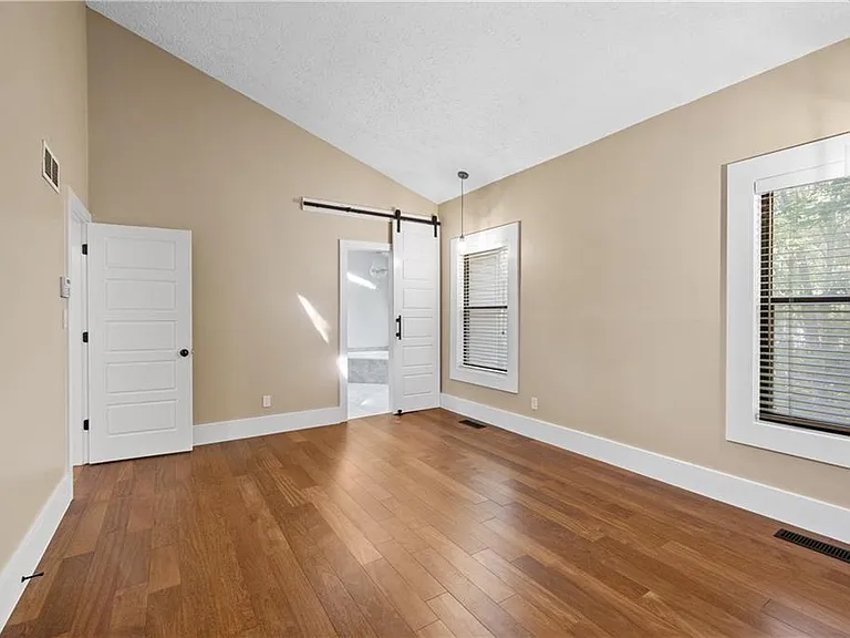 3467 Shawnee Trl SE — Photo 13