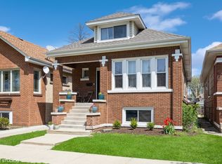3211 Scoville Ave, Berwyn, IL 60402