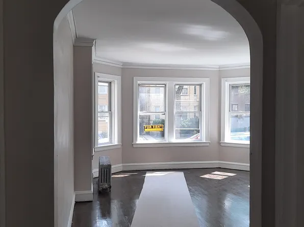 6224 N Talman Ave #2, Chicago, IL 60659