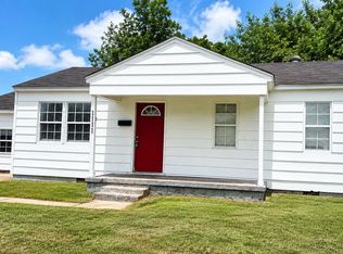 1111 Jet Dr, Midwest City, OK 73110