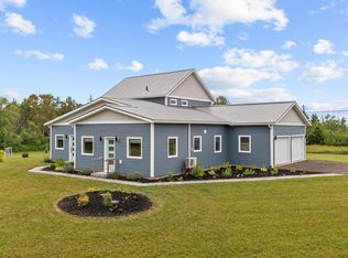 2499 Freetown Rd, Saint David's Parish, PE C0B 1M0