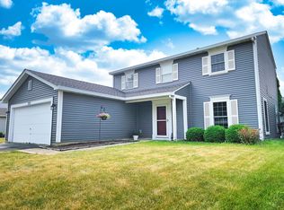 335 Homewood Dr, Bolingbrook, IL 60440