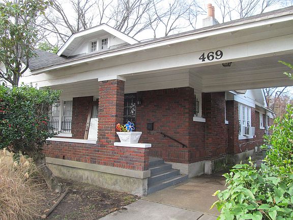 3rd image of 469 N Willett St