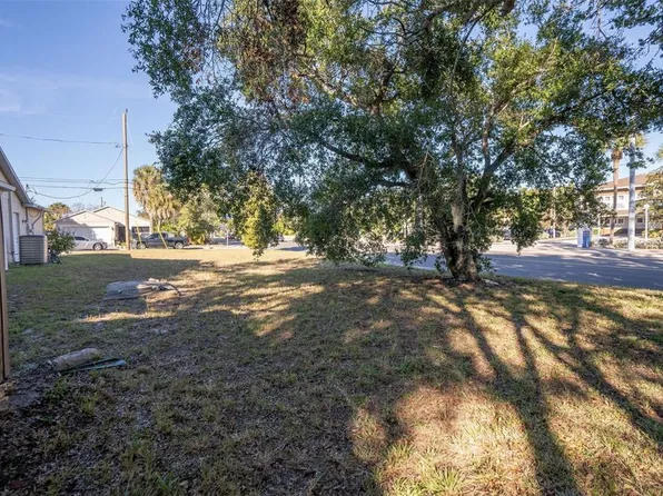 717 Nicholson St Lot 10, Clearwater, FL 33755