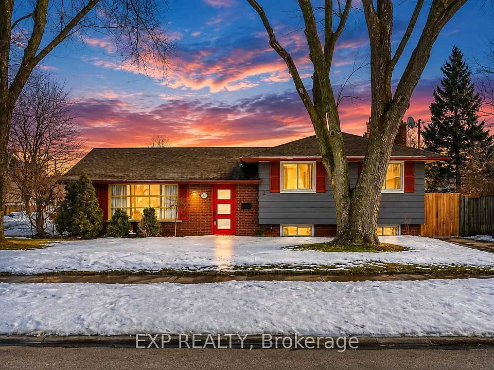33 Fairlawn Rd