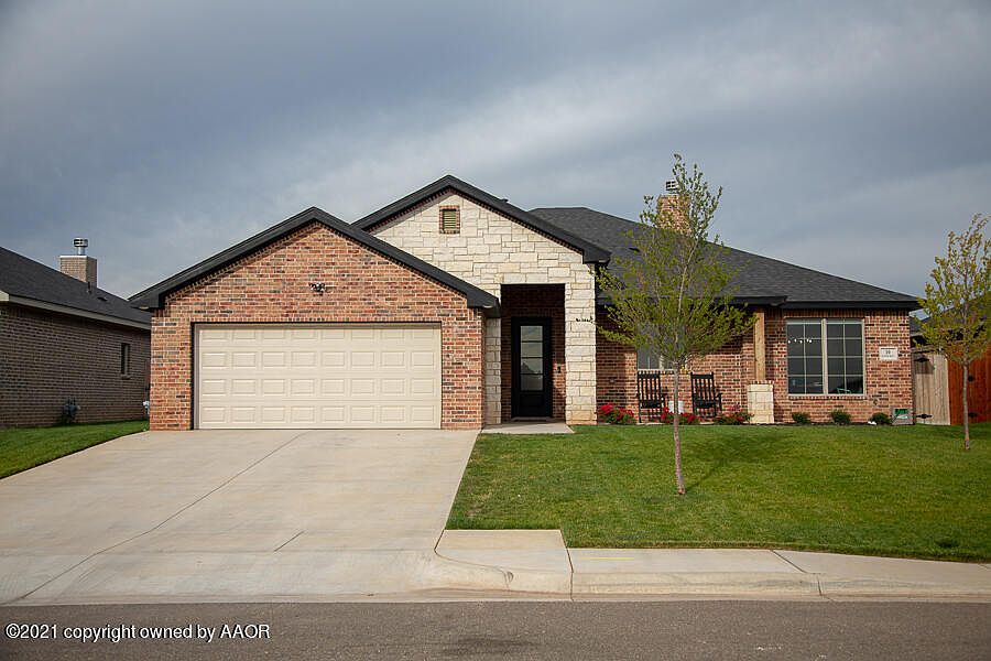 1st image of 10 Living Way Ln