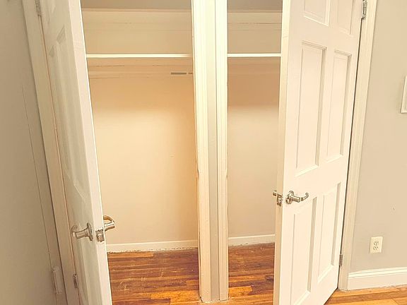 3rd image of 490 New York Ave APT 2B