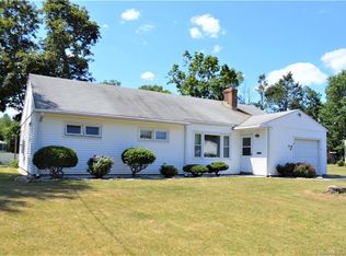 14 Elizabeth Dr, Manchester, CT 06042