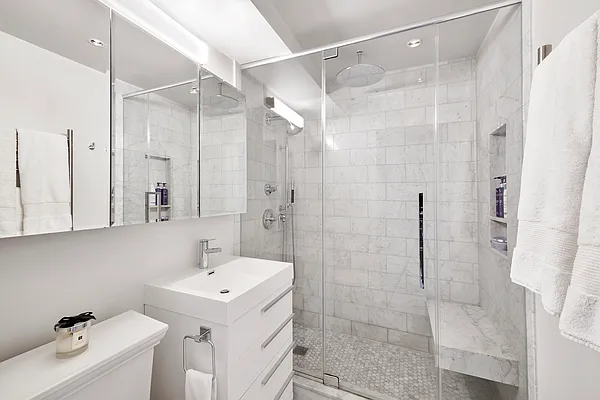 Sold by Compass | media 8