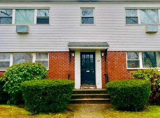 35 Cherry Hill Dr UNIT 1B, Bridgeport, CT 06606