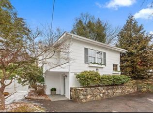 3 Gloria Way, Purdys, NY 10578