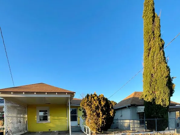 900-902 W El Paso St, Marfa, TX 79843