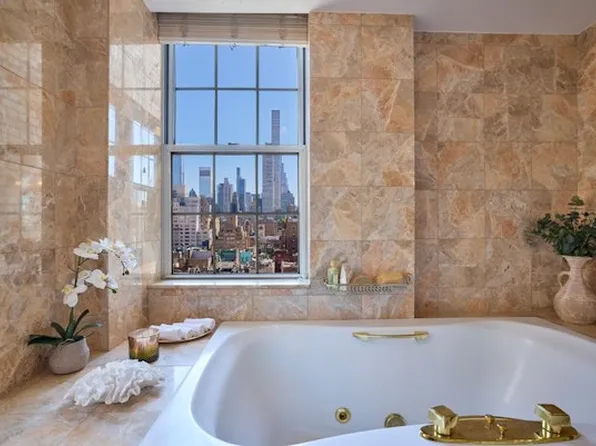 28 East 70th Street image 19 of 19