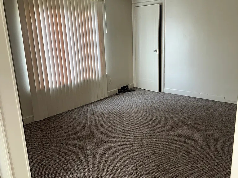 6224 Calhoun St — Photo 11