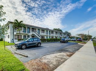 2140 NE 56th St #11, Fort Lauderdale, FL 33308