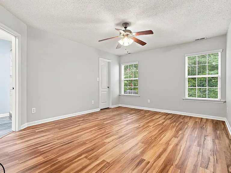 161 Alderwood Dr — Photo 8