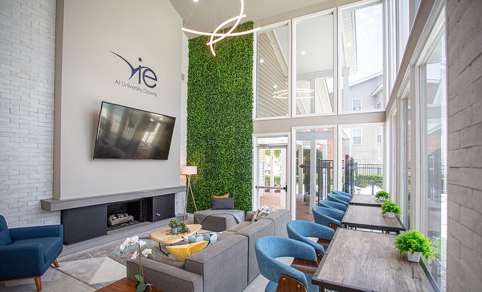 Enhanced Social Lounge | Vie at University Downs