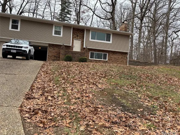 27 S Pindwood Ln, Cape Girardeau, MO 63703
